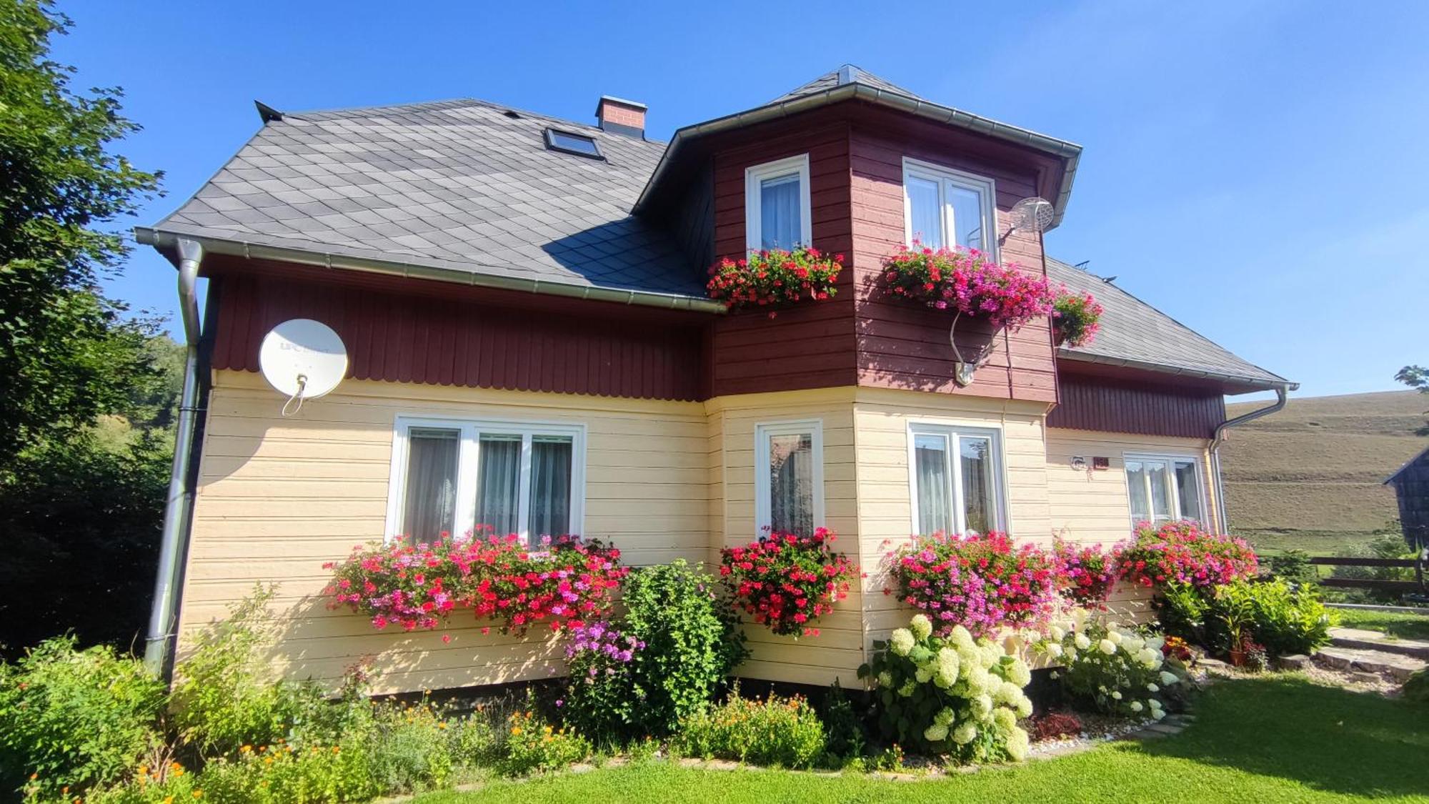 Holiday Home Moldava Exterior photo